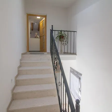 Village With Heated Pool Maslina Apartment Kostanje