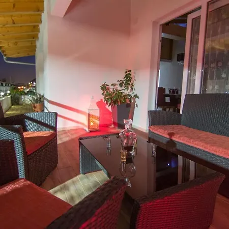 Village With Heated Pool Maslina Apartament Kostanje