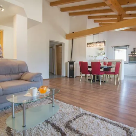 Village With Heated Pool Maslina Apartment Kostanje